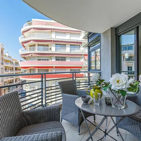 With Terrace In Port 6484 - Happy * Antibes